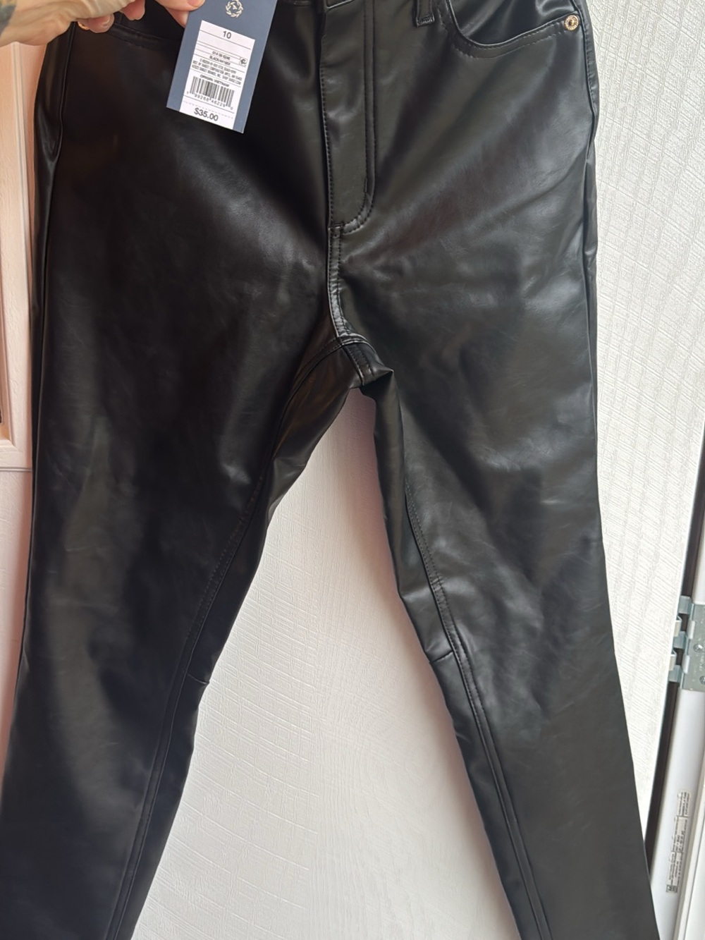 Sleek Black Faux Leather Skinny Pants